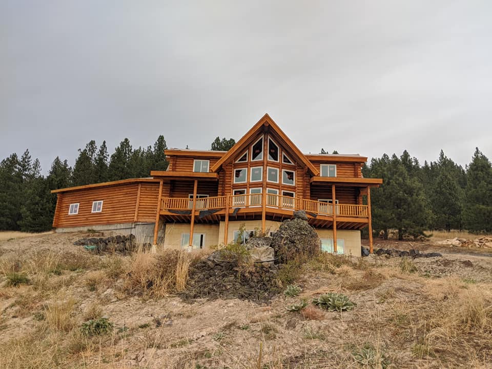 Large log home exterior