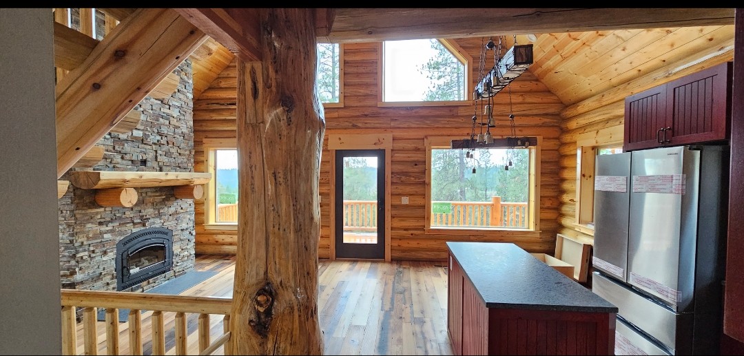 Handcrafted log light fixture detail